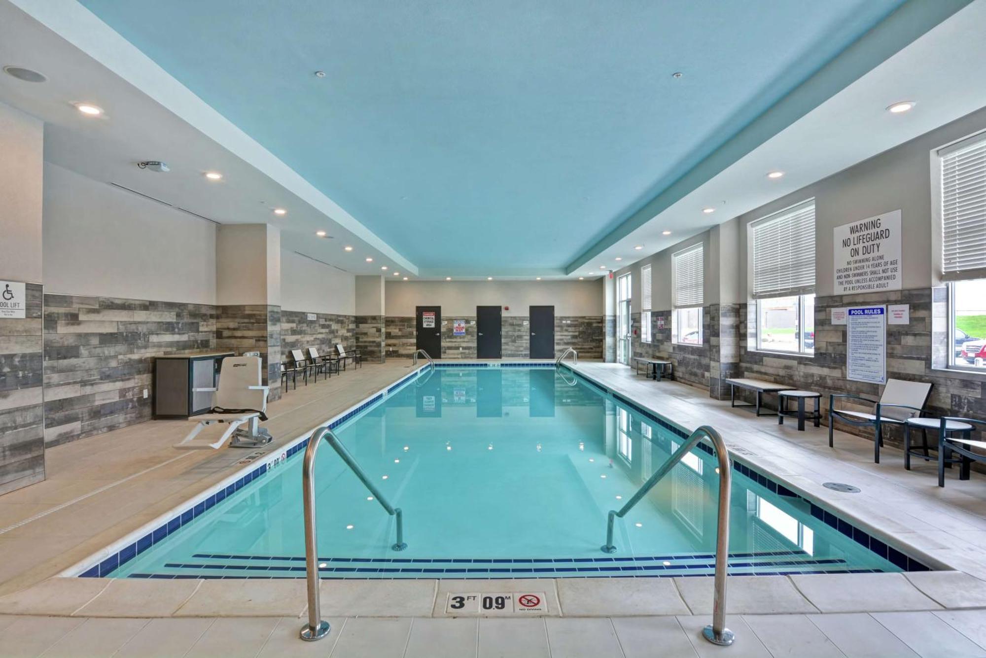 Embassy Suites By Hilton Plainfield Indianapolis Airport מראה חיצוני תמונה